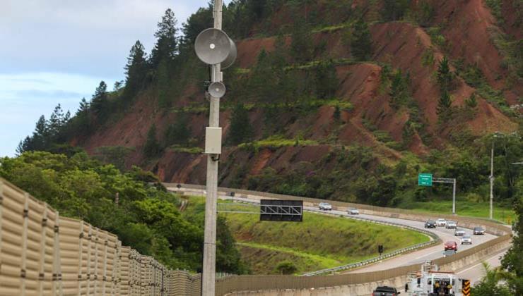 Rodovia dos Tamoios é a primeira do Brasil com Wi-Fi e rádio web