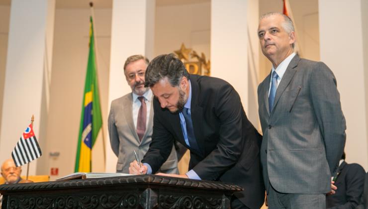 João Cury Neto assume Secretaria de Estado da Educação de São Paulo